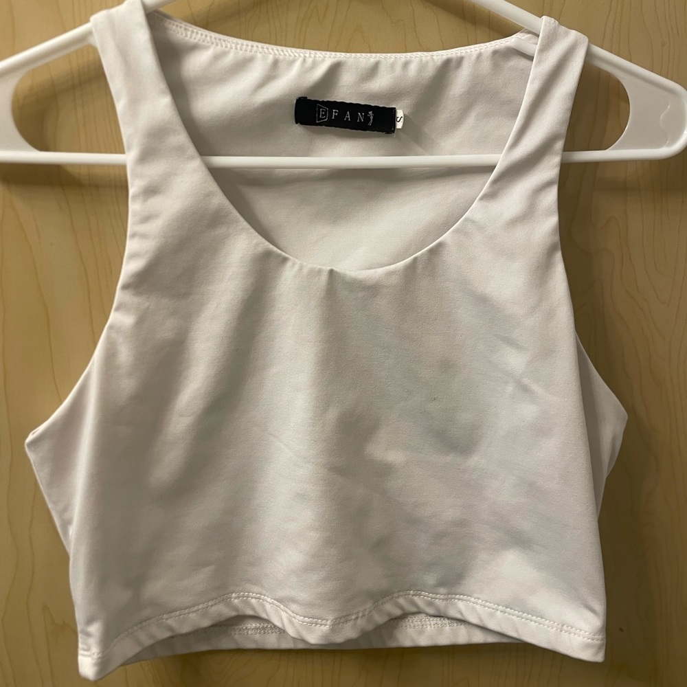 Basic white tank
